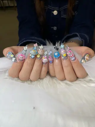 ネイル NiJi Nailsのネイルデザイン