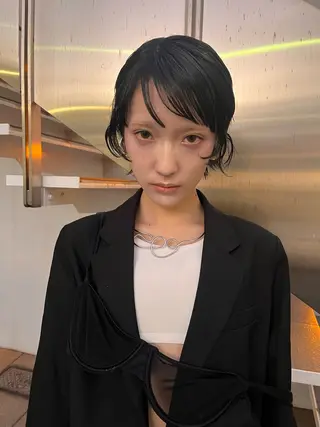 ヘアアレンジ riri🎀 透けカラー/ブリーチのヘアスタイル