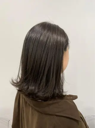 ミディアム 透明感♡グレージュ ♡ミルクティー♡のヘアスタイル