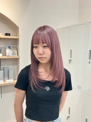 セミロング カラー ブリーチ/レイヤー カット/ERI🐰のヘアスタイル
