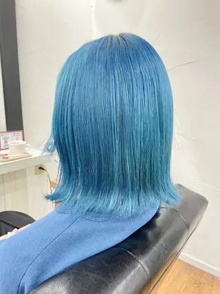 ミディアム カラー 青木 優歩のヘアスタイル