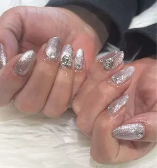 ネイル Anurea HARUKA🌸のネイルデザイン