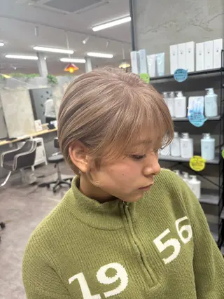 ショート カラー 高久 翔大のヘアスタイル