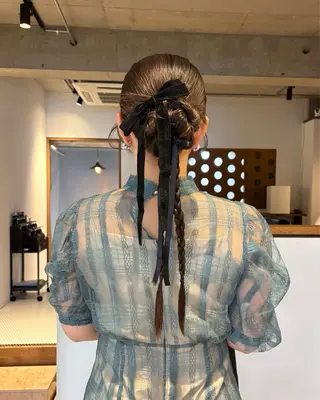 ロング ヘアアレンジ パル__レイヤー/パ ーマ/デザインカラーのヘアスタイル