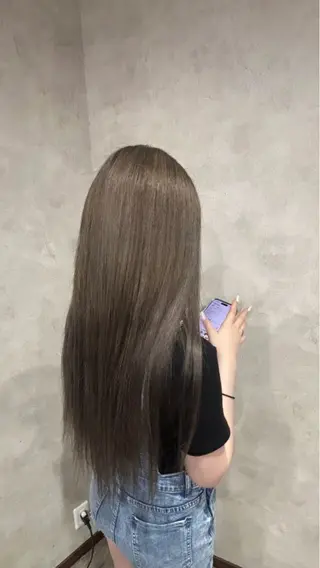 ロング カラー unchouchou kanonのヘアスタイル