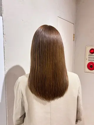 カラー 𝐲𝐮𝐮 /艶髪 /透明感カラー🌱のヘアスタイル