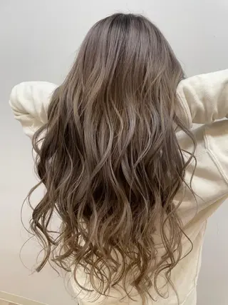 ロング ブリーチカラー特化 /焼田貴明のヘアスタイル