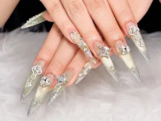 ネイル AURA NAIL🎀💅のネイルデザイン