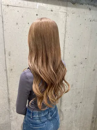 ロング カラー 藤野 凪沙のヘアスタイル