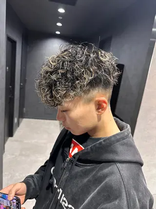 ショート パーマ メンズ 【メンズサロン】 BLUCK 横浜のヘアスタイル