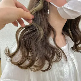 セミロング カラー もりたみかこ 美容師お休み中のヘアスタイル