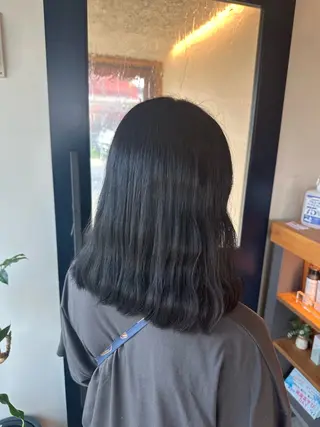 カラー 長谷川 那奈のヘアスタイル