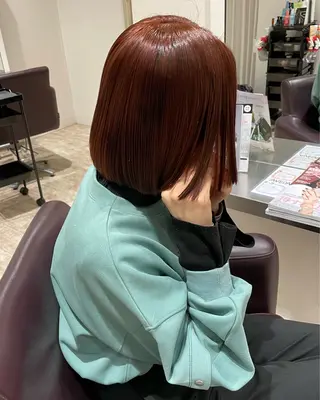 ミディアム カラー クドウ ヒカリのヘアスタイル
