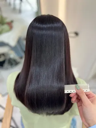 セミロング Zina aimiのヘアスタイル