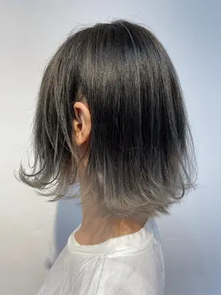 ミディアム カラー サワタ ミサのヘアスタイル
