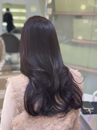 ロング カラー 矢口 七海のヘアスタイル