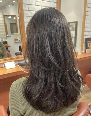 ロング flencia 丸 和博|カットのヘアスタイル