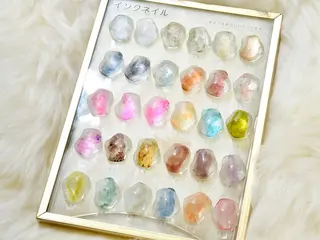 ネイル feminine nailのネイルデザイン