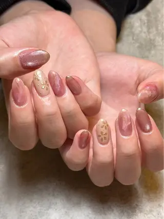 ネイル Risa .のネイルデザイン