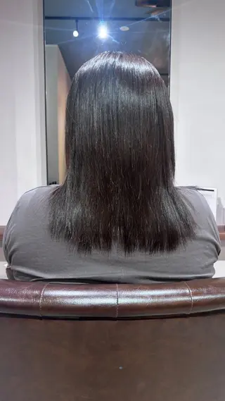 ミディアム 海老名駅🫧トレンド カラー🫧橋本小雪のヘアスタイル