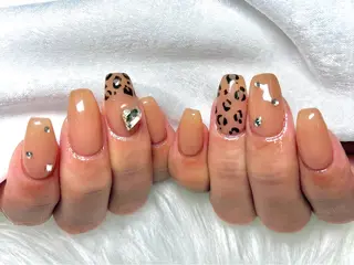 ネイル E 大和八木/ minatsuのネイルデザイン