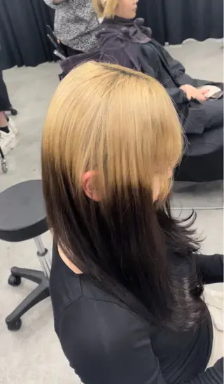 カラー ウルフカット×ハイ トーン職人🤍ゆうひのヘアスタイル