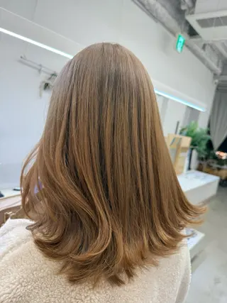 ミディアム 🌻花屋併設🌻濱 幸帆のヘアスタイル