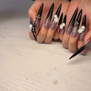 ロング Nailsalon Reoのネイルデザイン