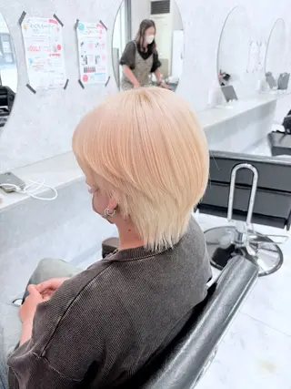 ショート 🦋ハイトーン🦋 石山 希理🦋のヘアスタイル