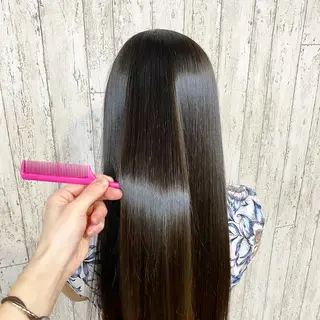 ロング 勝河 怜楊のヘアスタイル