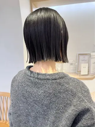 ショート 縮毛矯正×ボブ🥣 オイカワ レイのヘアスタイル