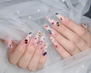 ネイル LUMI NAILのネイルデザイン