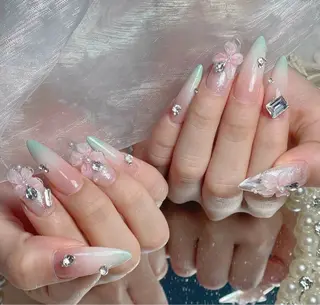ネイル Julie NailSalonのネイルデザイン