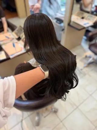 ロング 皆川 優奈のヘアスタイル