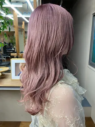 セミロング カラー ヘアアレンジ HIBIKI / 透明感カラーのヘアスタイル