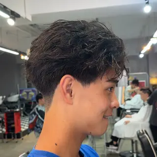 ショート パーマ ヘアアレンジ メンズ MENIN メンズ サロン　望月　涼太のヘアスタイル