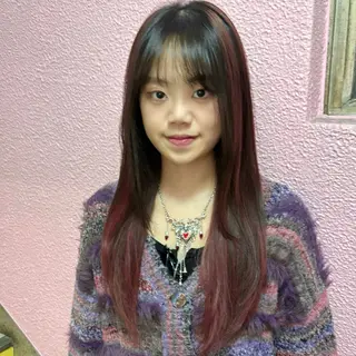 ロング カラー メイ ☪️のヘアスタイル