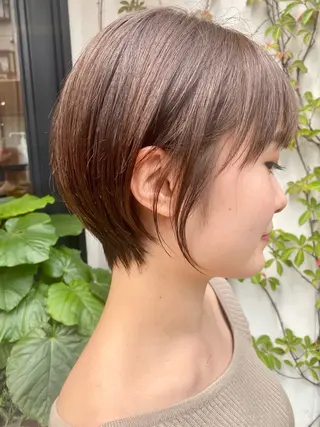 ショート ショートカット ／米澤凌華のヘアスタイル
