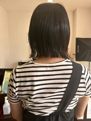 ショート ブリーチカラー🫧 森　凪沙のヘアスタイル