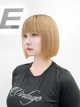 ショート カラー ヘアアレンジ 縮毛矯正🤍 盛れるボブ/ひかりのヘアスタイル