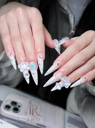 ネイル IRO FUNABASHIのネイルデザイン