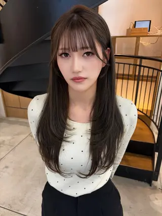 ロング カラー パーマ ヘアアレンジ 中顔面短縮カット🪽 レイヤー🥀コウヘイのヘアスタイル