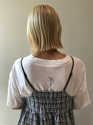 カラー パーマ🌀/縮毛🪡 透明感カラー🧊のヘアスタイル