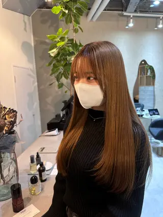 ロング カラー Shiro RENのヘアスタイル