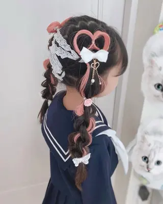 ロング ヘアアレンジ キッズ 🎠安藤 彩蘭🍬のヘアスタイル