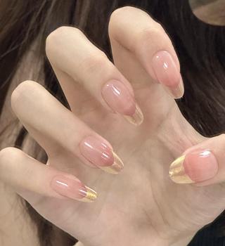 ネイル エリ🫧 nail池袋東口のネイルデザイン