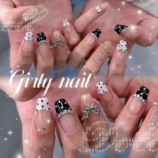 ネイル Haruka ⭐︎🪽のネイルデザイン
