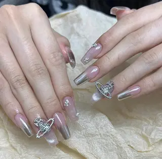 ネイル Pure&Rich Nailのネイルデザイン