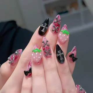 ネイル Queen‘s なんのネイルデザイン