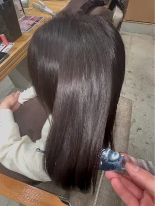 カラー Meg 🪽のヘアスタイル